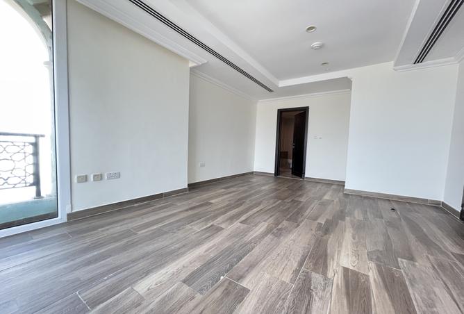 986109 - Property Image 3