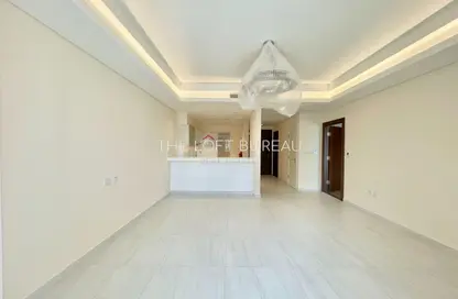 Apartment - 1 Bedroom - 2 Bathrooms for sale in Gewan Island - The Pearl Island - Doha