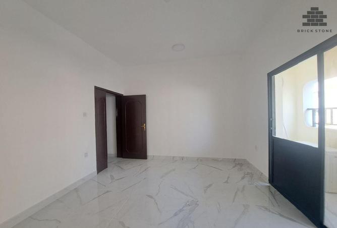 966659 - Property Image 2