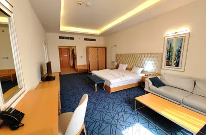 Apartment - Studio - 1 Bathroom for rent in Al Sadd Road - Al Sadd - Doha