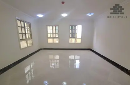 شقة - 3 غرف نوم - 3 حمامات للايجار في منتزه 7 - المنتزه - الدوحة