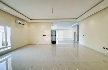 Villa - 6 Bedrooms - 7 Bathrooms for sale in Al Wakra - Al Wakra - Al Wakrah - Al Wakra