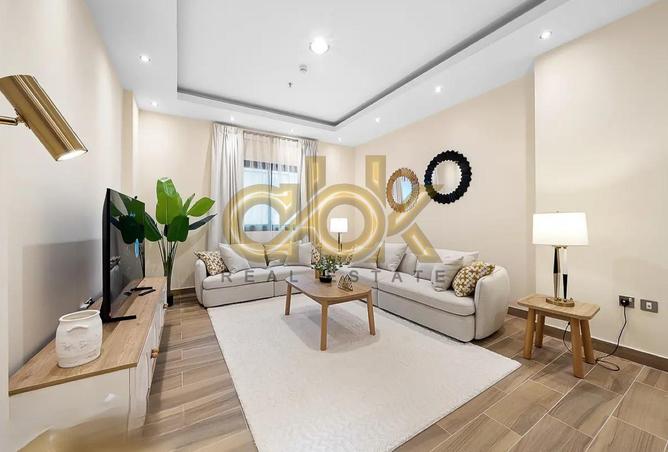 944204 - Property Image 2