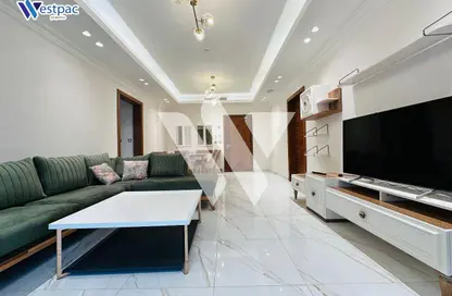 Apartment - 2 Bedrooms - 3 Bathrooms for rent in Giardino Village - The Pearl Island - Doha