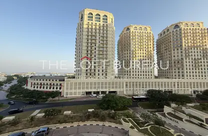 شقة - 1 حمام للايجار في فيفا غرب - فيفا بحرية - جزيرة اللؤلؤة - الدوحة