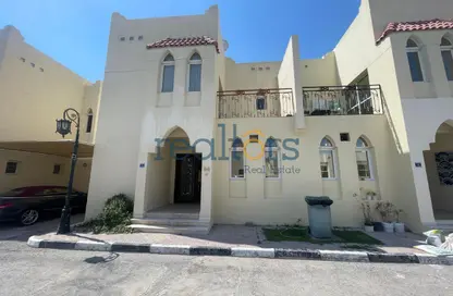 مجمع سكني - 4 غرف نوم - 5 حمامات للايجار في شارع الوعب - الوعب - الدوحة