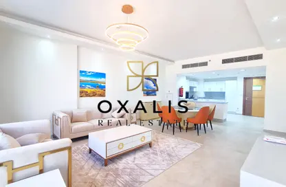 Apartment - 1 Bedroom - 2 Bathrooms for rent in Marina Tower 02 - Marina District - Lusail