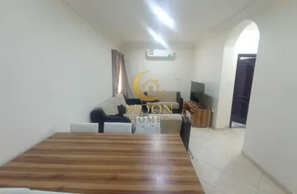 Apartment - 2 Bedrooms - 2 Bathrooms for rent in Al Muntazah Street - Al Muntazah - Doha