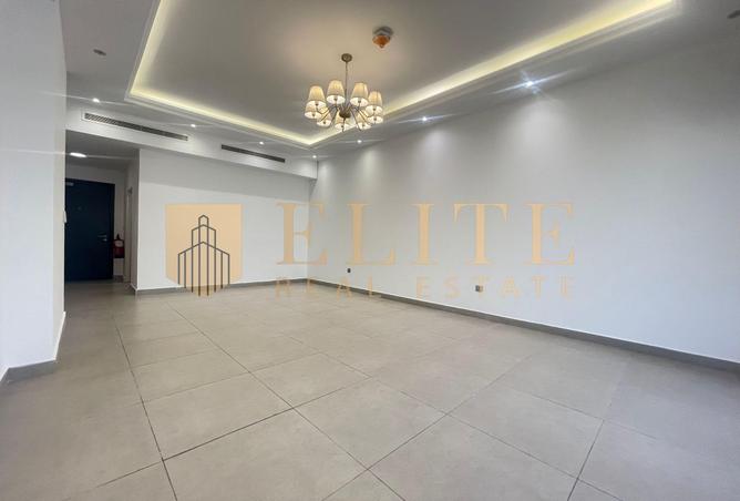 965309 - Property Image 3