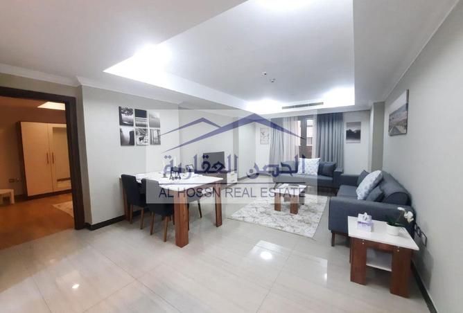 909718 - Property Image 2