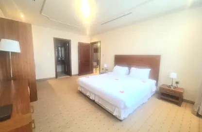 Apartment - 1 Bedroom - 2 Bathrooms for rent in Al Sadd Road - Al Sadd - Doha