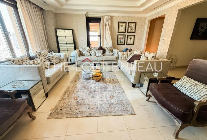 950637 - Property Image 2