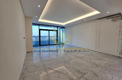 Apartment - 2 Bedrooms - 4 Bathrooms for rent in Lusail Marina Heights - Marina District - Lusail