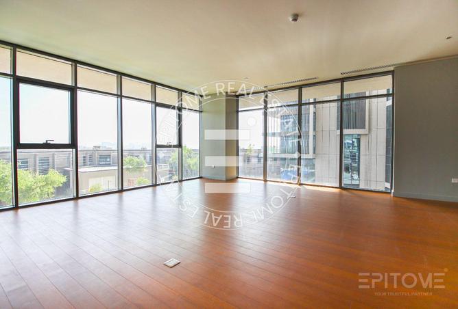 977470 - Property Image 2