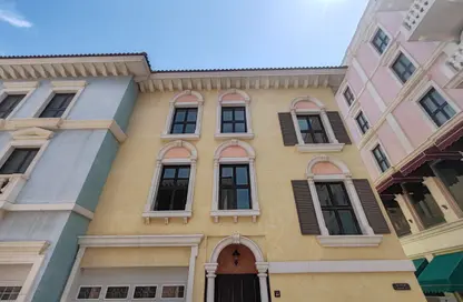 Townhouse - 3 Bedrooms - 4 Bathrooms for rent in Murano - Qanat Quartier - The Pearl Island - Doha