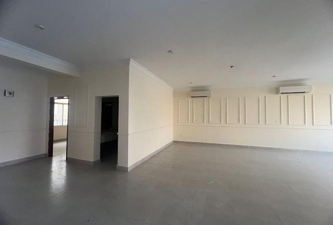 969929 - Property Image 3