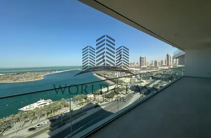 Penthouse - 3 Bedrooms - 4 Bathrooms for rent in Lusail Marina Heights - Marina District - Lusail