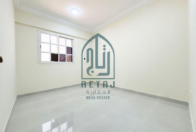 983583 - Property Image 3