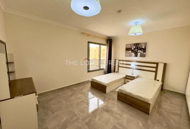 927499 - Property Image 3