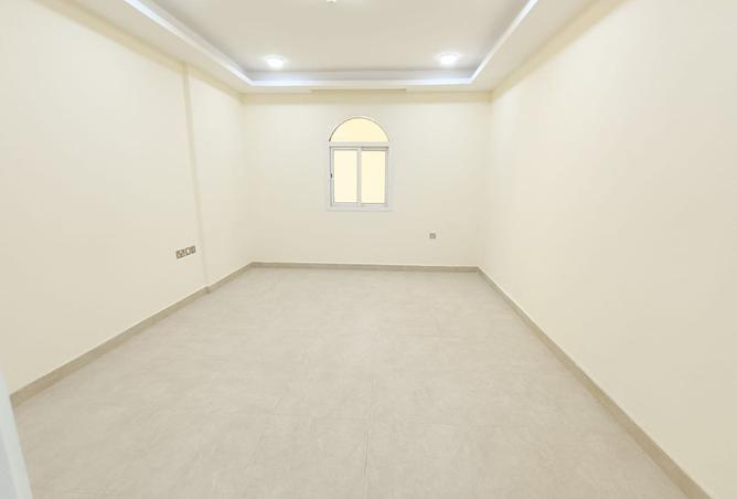 946679 - Property Image 2