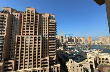 شقة - 2 غرف نوم - 3 حمامات للايجار في برج 6 - بورتو أرابيا - جزيرة اللؤلؤة - الدوحة