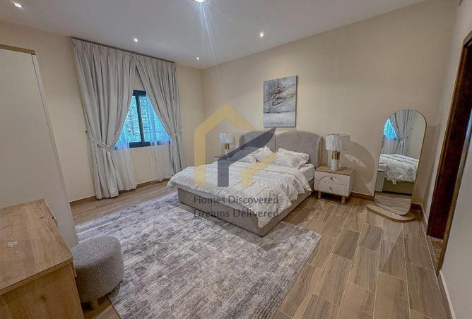 944349 - Property Image 3