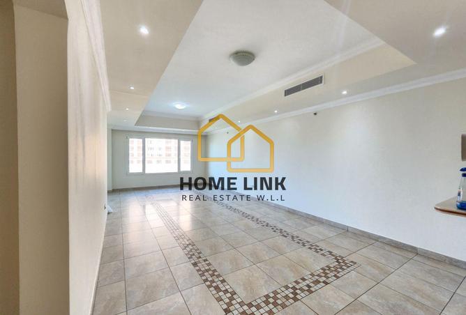 991355 - Property Image 2