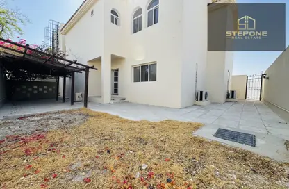Compound - 4 Bedrooms - 5 Bathrooms for rent in Salwa Road - Al Aziziyah - Doha