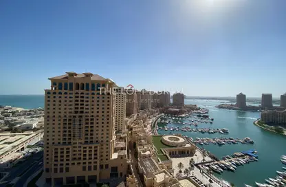 Apartment - 2 Bedrooms - 3 Bathrooms for rent in West Porto Drive - Porto Arabia - The Pearl Island - Doha