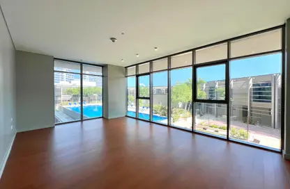 شقة - 2 غرف نوم - 4 حمامات للبيع في مرتفعات مارينا لوسيل - منطقة المارينا - الوسيل