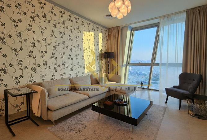 989618 - Property Image 2