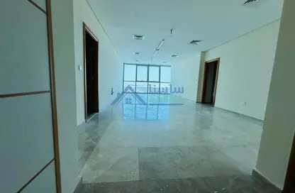 شقة - 2 غرف نوم - 3 حمامات للبيع في برج زجزاج  ب - أبراج زجزاج - الخليج الغربي - الدوحة