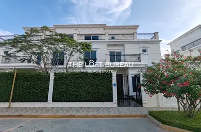 Villa - 6 Bedrooms - 7 Bathrooms for rent in Floresta Gardens - Floresta Gardens - The Pearl Island - Doha