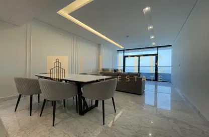 Apartment - 2 Bedrooms - 4 Bathrooms for rent in Marina Tower 02 - Marina District - Lusail