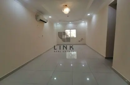 Apartment - 2 Bedrooms - 2 Bathrooms for rent in Najma street - Old Airport Road - Doha