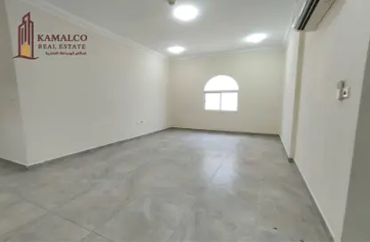 Apartment - 2 Bedrooms - 2 Bathrooms for rent in Muntazah 7 - Al Muntazah - Doha