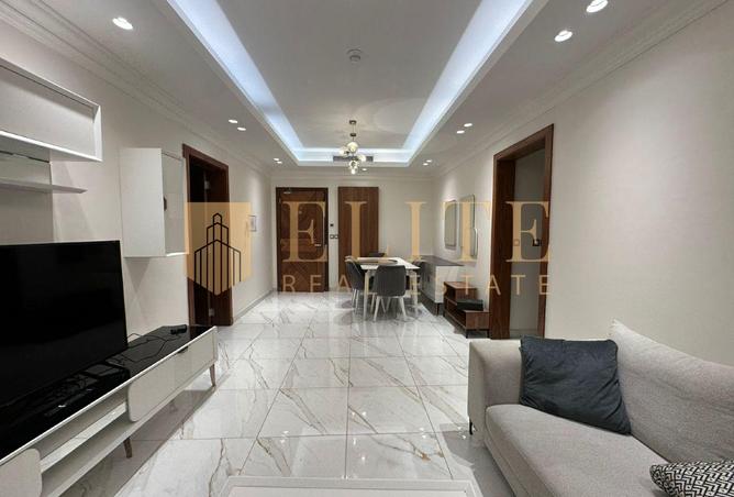 978204 - Property Image 2