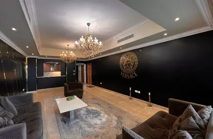 Apartment - 1 Bedroom - 2 Bathrooms for rent in Tower 8 - Porto Arabia - The Pearl Island - Doha