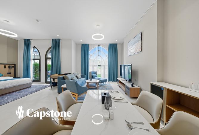 957734 - Property Image 2