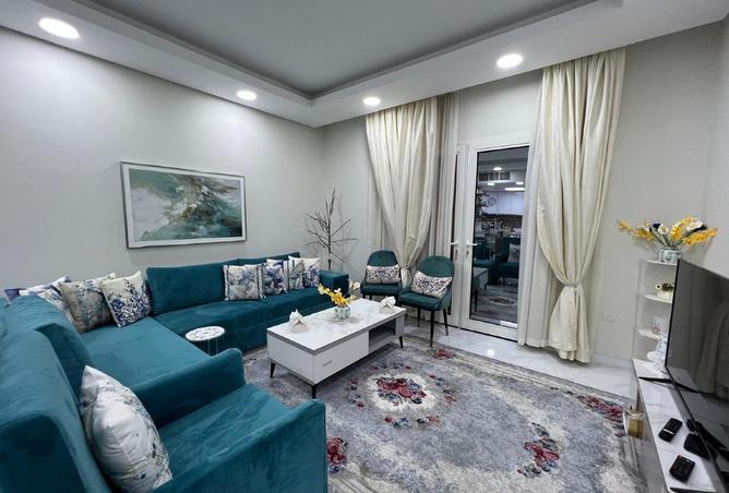 963794 - Property Image 2