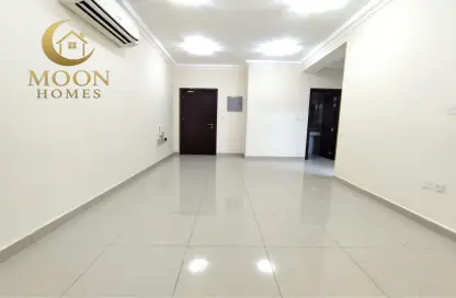 Apartment - 2 Bedrooms - 2 Bathrooms for rent in Al Mansoura - Al Mansoura - Doha