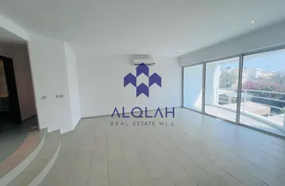 Villa - 5 Bedrooms - 5 Bathrooms for rent in Al Markhiya Street - Al Markhiya - Doha