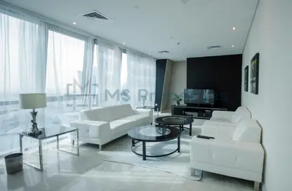 Apartment - 3 Bedrooms - 5 Bathrooms for rent in Zig Zag Tower A - Zig Zag Towers - West Bay - Doha