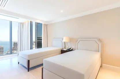 Apartment - 2 Bedrooms - 2 Bathrooms for rent in West Bay - West Bay - Doha