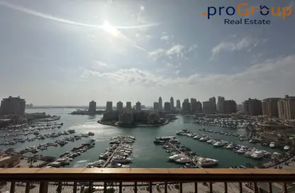Apartment - 2 Bedrooms - 2 Bathrooms for rent in West Porto Drive - Porto Arabia - The Pearl Island - Doha