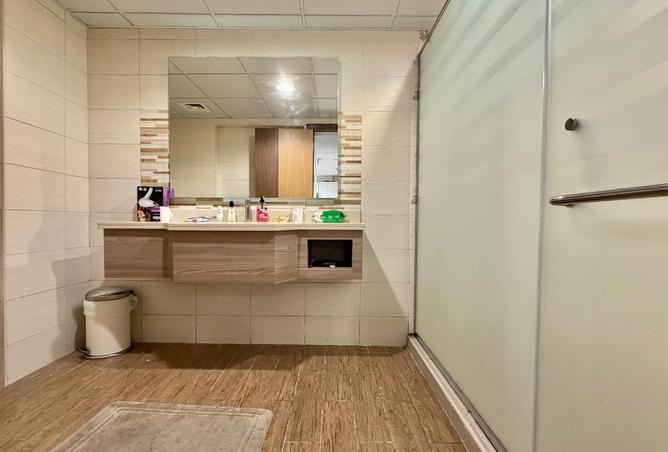 989255 - Property Image 3