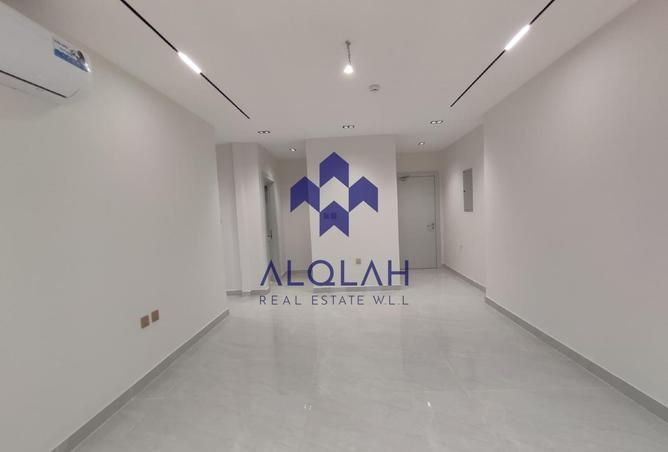 948204 - Property Image 2