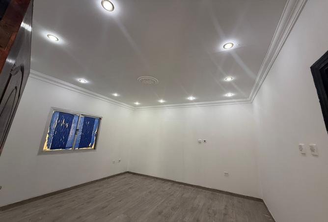 1006057 - Property Image 3