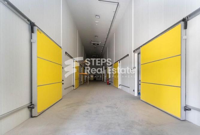 956750 - Property Image 2