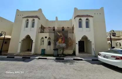 مجمع سكني - 4 غرف نوم - 5 حمامات للايجار في شارع الوعب - الوعب - الدوحة